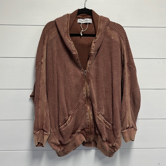 Lily & Lottie Tops - Chelsea DeBoer by Lily & Lottie All the Way Up Brown Zip up sweatshirt Size XS/S
